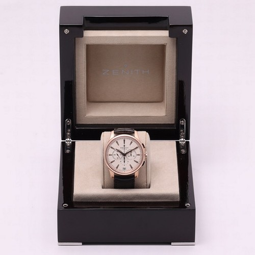 45 - A distinguished Zenith Captain Chronograph wristwatch, reference 18.2111.400,
manufactured in 2017. ... 