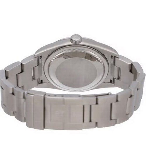 48 - A desirable Rolex Explorer automatic wristwatch, reference 14270,
manufactured in 2000. This robust ... 