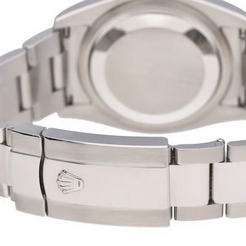 53 - A popular Rolex Datejust automatic wristwatch, reference 116200,
manufactured in 2008. This classic ... 