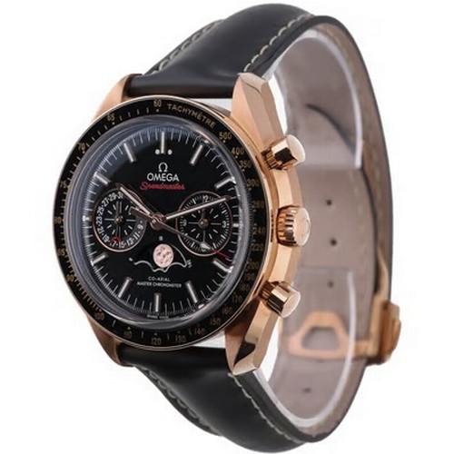 56 - A sophisticated and luxurious Omega Speedmaster Moonphase Chronograph Master Chronometer wristwatch,... 