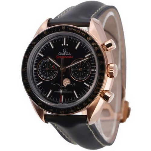 56 - A sophisticated and luxurious Omega Speedmaster Moonphase Chronograph Master Chronometer wristwatch,... 