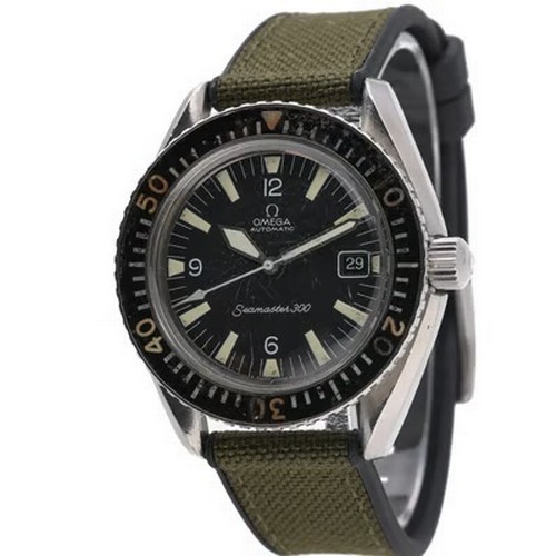 58 - A highly desirable vintage Omega Seamaster 300 professional diver's wristwatch, reference 166.024,
m... 