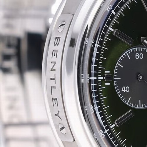 69 - A sophisticated Breitling Premier B01 Chronograph 42 wristwatch, reference AB0118A11L1A1,
manufactur... 