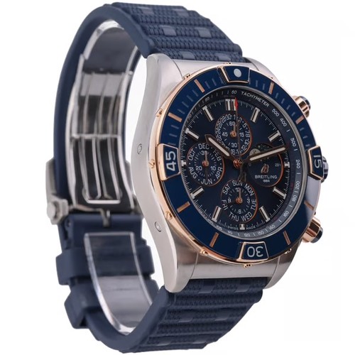 70 - A substantial and sophisticated Breitling Chronomat 44 chronograph wristwatch, reference U19320,
man... 