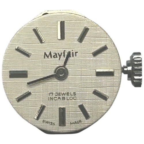 39 - A lady's sterling silver Mayfair wristwatch, dating to circa 1994. The watch features a circular cre... 