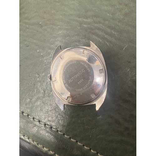 44 - Precimax automatic wristwatch, dating to circa 1970. The circular case houses a Swiss 25-jewel autom... 