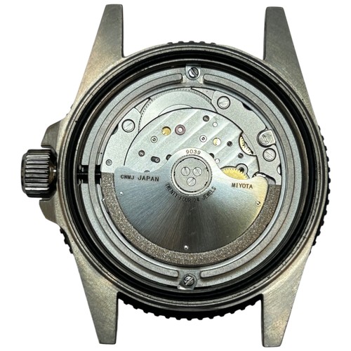 2 - Baltic Aquascaphe Titanium

A like-new Baltic Aquascaphe Titanium wristwatch, featuring a 41mm titan... 