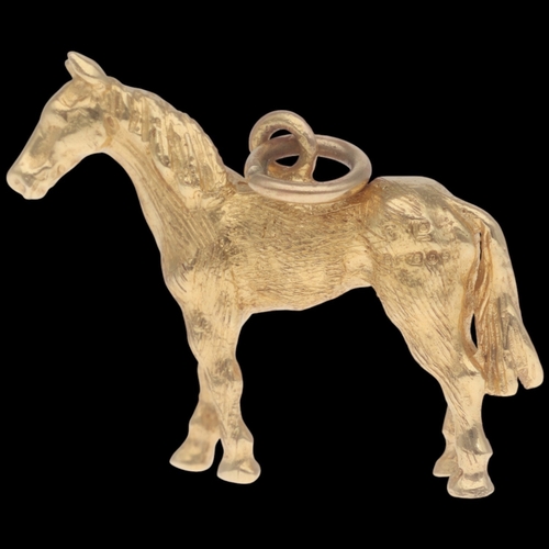 202 - 9ct Horse Charm Weight 6.25 Grams