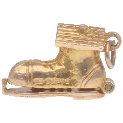 205 - 9ct Yellow Gold Opening Shoe Charm Weight 3.4 Grams