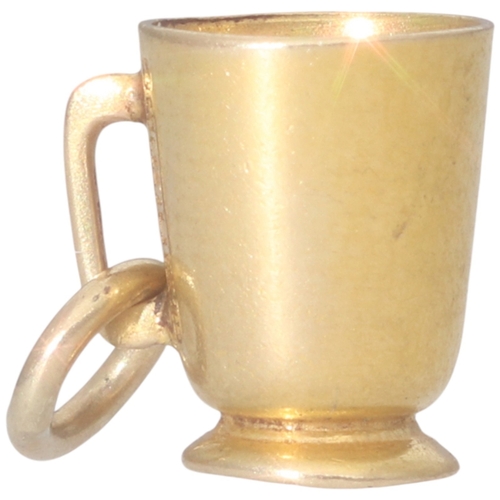 210 - 9ct Yellow Gold Teacup Charm 0.76 Grams
