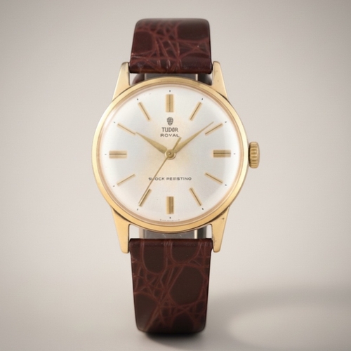 5 - Tudor Royal 9ct Gold Manual Wind Wristwatch

Movement/Materials: Swiss 17-Jewel Manual Wind (Cal. 11... 