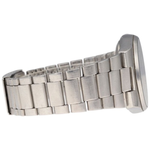 29 - Seiko 5 stainless steel automatic wristwatch, reference 7S26-3130, 
fitted with the calibre 7S26A 21... 