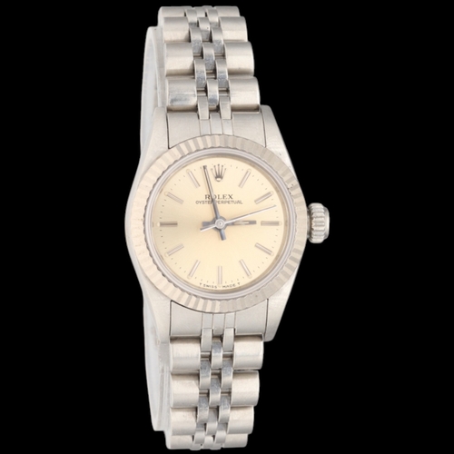 34 - Rolex Lady Oyster Perpetual 26 – Ref. 67194 – 1989 Full Set
Movement: Rolex Calibre 2130 Automatic S... 