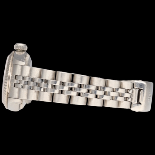 34 - Rolex Lady Oyster Perpetual 26 – Ref. 67194 – 1989 Full Set
Movement: Rolex Calibre 2130 Automatic S... 