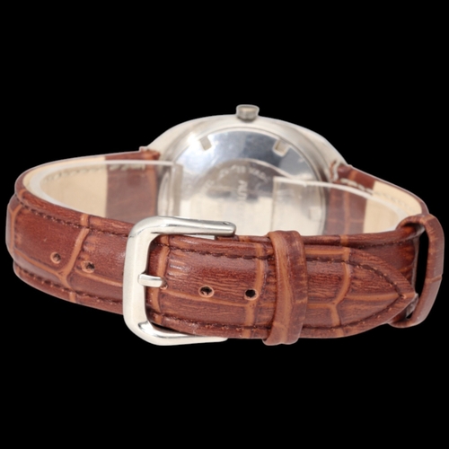 43 - Precimax automatic wristwatch, dating to circa 1970. The circular case houses a Swiss 25-jewel autom... 