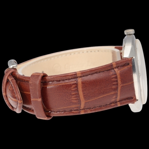 43 - Precimax automatic wristwatch, dating to circa 1970. The circular case houses a Swiss 25-jewel autom... 