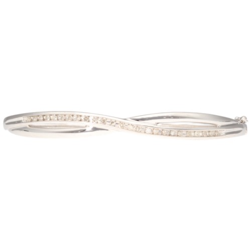 11 - 9CT White Gold Hinged Bangle Diamond. Set with eight cut diamonds of 0.50ct total estimated weight, ... 