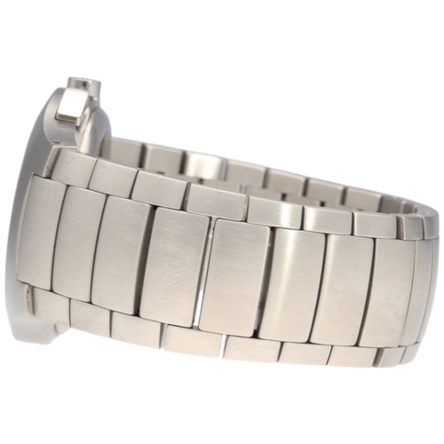 6 - Longines Oposition — a gentleman's chronograph, reference L3.618.4. Featuring a 38mm stainless steel... 