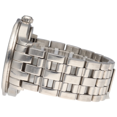 27 - D&G DW0133
Model: D&G DW0133
Movement: Quartz – accurate and low-maintenance
Case & Strap: Stainless... 