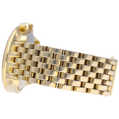 54 - Michael Kors MK5835

A ladies' Michael Kors wristwatch, reference MK5835, featuring a gold-tone stai... 