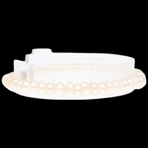 35 - Cultured Pearl Bracelet Weight 8.6 Grams Length 8.25 Inch