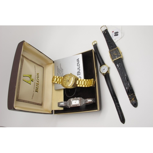 89 - Bulova Accutron; A Retro Gent's Gold Plated Wristwatch, the signed dial  with line markers, centre s... 