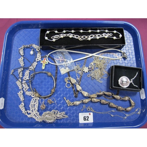 62 - A Modern Bracelet, stamped 