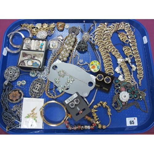 65 - Costume Jewellery, including bangles and bracelets, earrings, pendants,etc :- One Tray