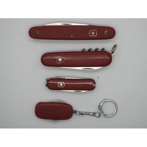 260 - Pocket Knives - Victorinox Officer Swiss Single Blade, with bottle opener and corkscrew, 8.5cm close... 