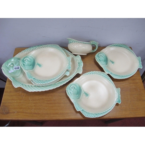 1229 - Burleigh Art Deco Fish Set, large platter (cracked), six plates, sauce boat.