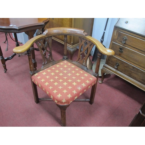 1554 - XVIII Century Elm Corner Chair, with a low back and shaped arms, pierced splat and upholstered set, ... 