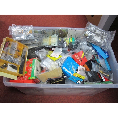 286 - A Large Quantity of Items from a Railway Modelers Workshop, mainly 'OO' Gauge/4mm, plus 'N' and gaug... 