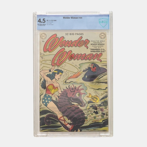 690 - Wonder Woman 44 CBCS 4.5 Grade, off-white to white pages. Cover date 1946.