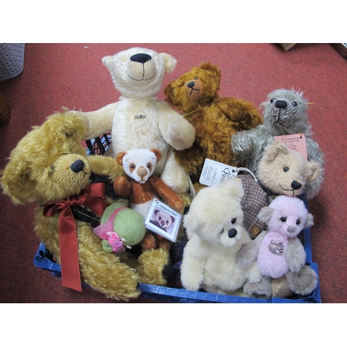 400 - Nine Teddy Bear: to include 'Bolero Musical Bear Edition 109/E', 'Sue Quinn Brumble' Steiner Bear, e... 