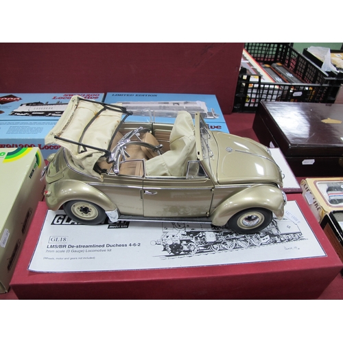 337 - Five Boxed Diecast Vehicles, to include Sunstar 1953 Volkswagen Kafer Cabriolet, Corgi CC20503 Barre... 