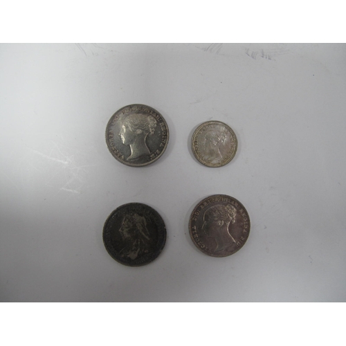 667 - XIX Century GB Victoria Silver Coins, includes 1847, 1887 and 1888 Crowns, etc, total weight 228g.