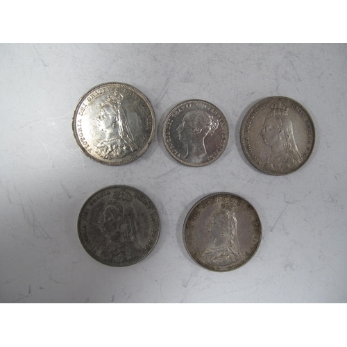 667 - XIX Century GB Victoria Silver Coins, includes 1847, 1887 and 1888 Crowns, etc, total weight 228g.