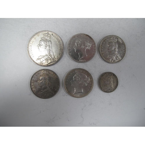 667 - XIX Century GB Victoria Silver Coins, includes 1847, 1887 and 1888 Crowns, etc, total weight 228g.