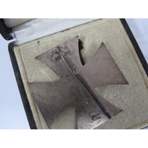 481 - WWII German iron Cross First Class - Breast Badge, with catch/pin on reverse front of the iron core ... 