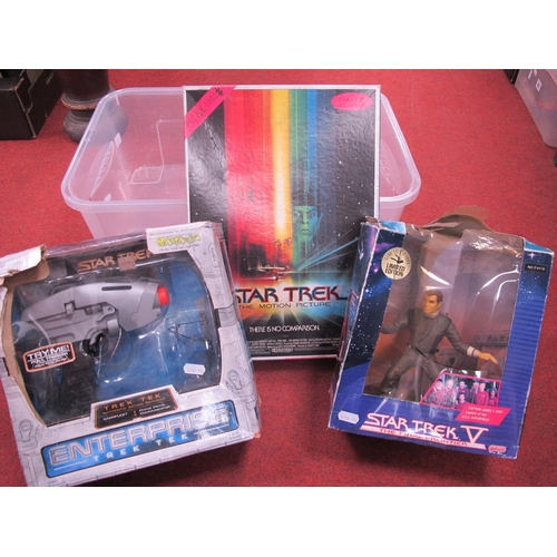 374 - Star Trek Interest - to include Art Asylum Trek Tek Starfleet Phase Pistol Communicator, box poor, G... 