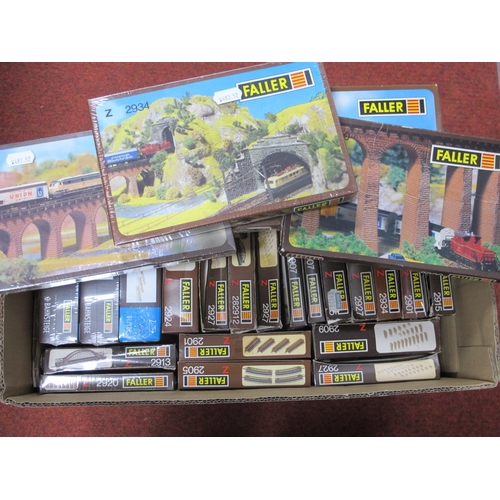 413 - A Quantity of Faller 'Z' Scale Lineside Accessory Kits, to include # 2934 Tunnel Entance, # 2918 Two... 