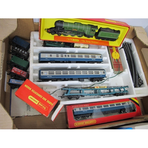 309 - A Lima 'OO' Gauge/4mm Train Set Base Containing Two Inter-City Coaches, a 'Motorrail' car transporte... 