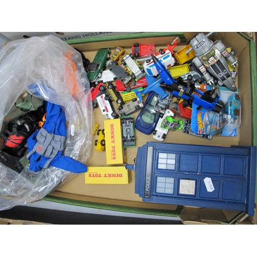 318 - A Quantity of Diecast and Plastic Model Vehicles, by Matchbox, Tootsie Toy, Hot Wheels, Norev, Dinky... 