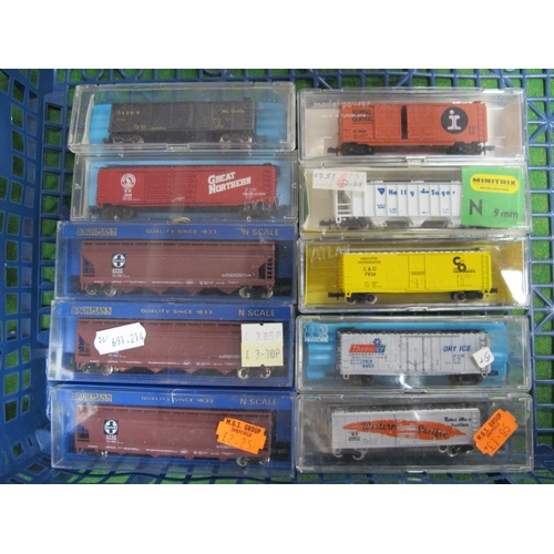 383 - Ten 'N' Gauge Rolling Stock Items, by Bachmann, Minitrix and other including Bachmann #4666 EMD F9 d... 