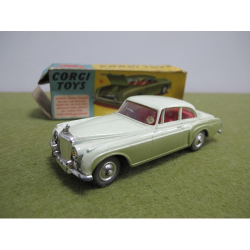 788 - A Boxed Corgi No. 224 Diecast Model Bentley Continental Sports Saloon, two tone green, red interior,... 