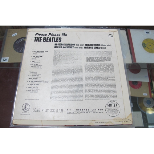 142 - The Beatles - Please Please Me, (Parlophone PMC1202, 1963). This is an original black and gold 1st p... 