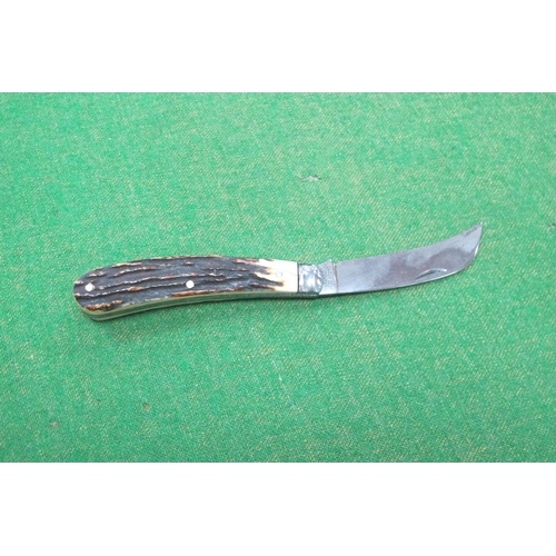 329 - Stan Shaw; A Pruning Knife, with stag scales and single bolster, 10.5cm closed.