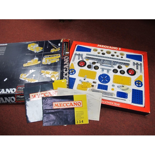 379 - Meccano No 8 Boxed Set, appears complete in very good condition, box base good, lid with split corne... 