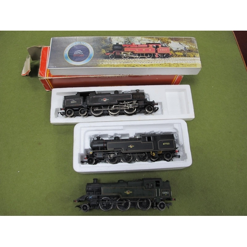 388 - Three 'OO' Gauge/4mm 2-6-4 Class 4P Tank Steam Locomotives, a unboxed Bachmann BR black (home weathe... 