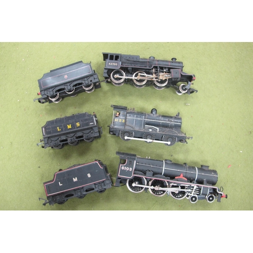 457 - Three 'OO' Gauge/4mm Unboxed Steam Tender Locomotives, a Triang 4F, 0-6-0 LMS black (playworn), Airf... 